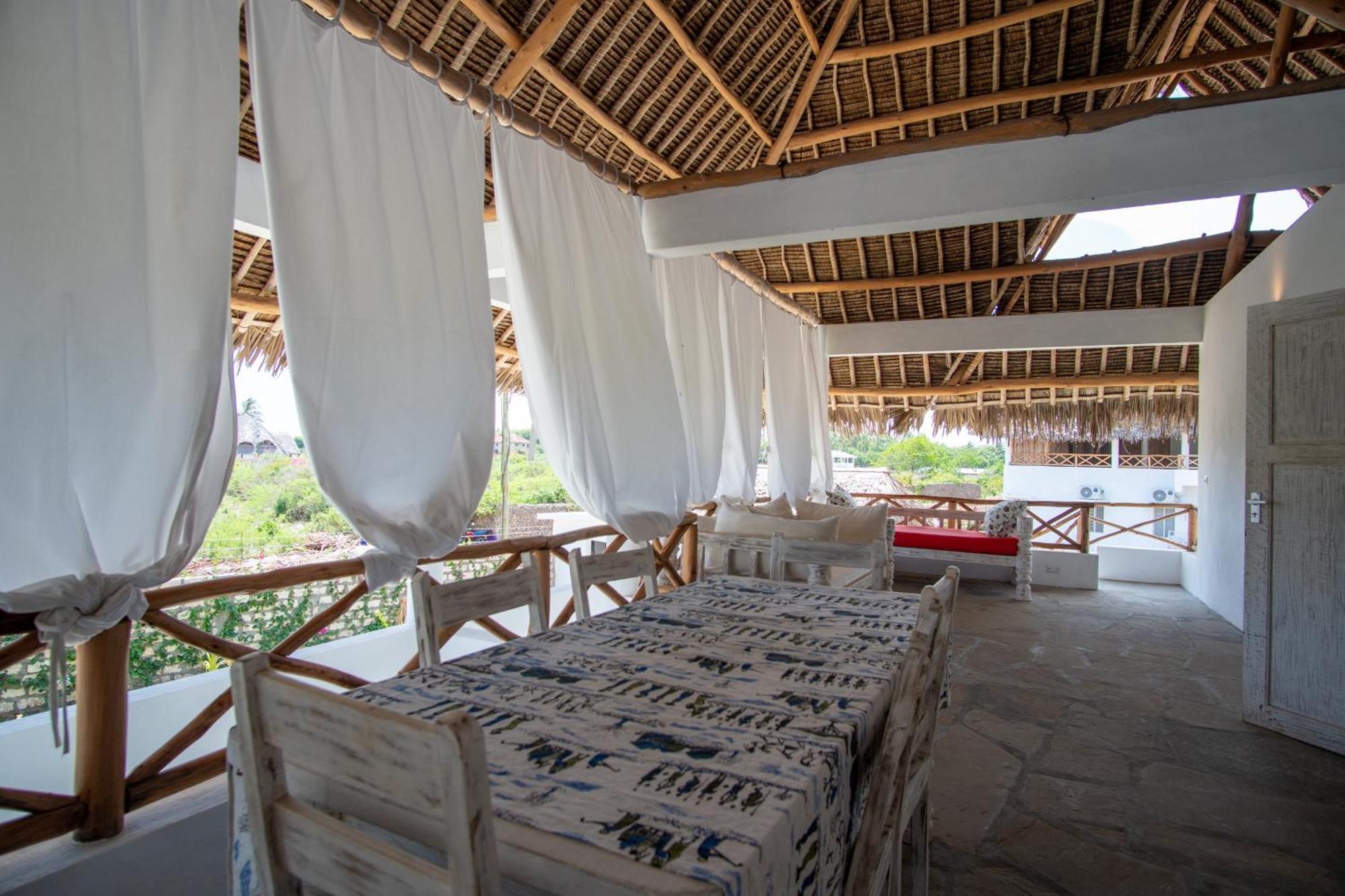 Rafiki Tamu Residential Villa *