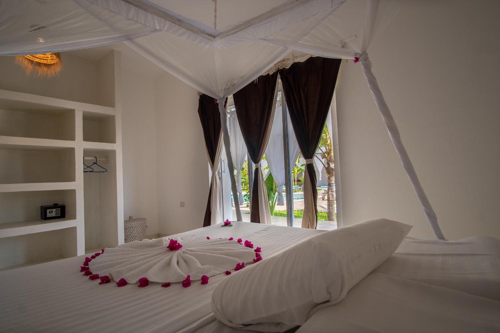 Rafiki Tamu Residential *