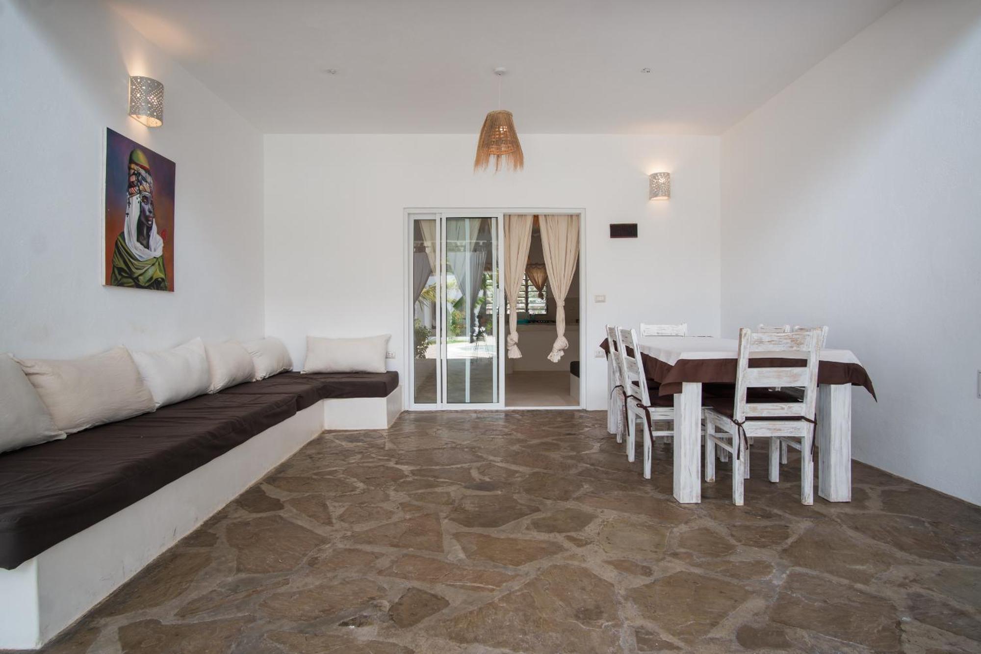 Rafiki Tamu Residential Villa *