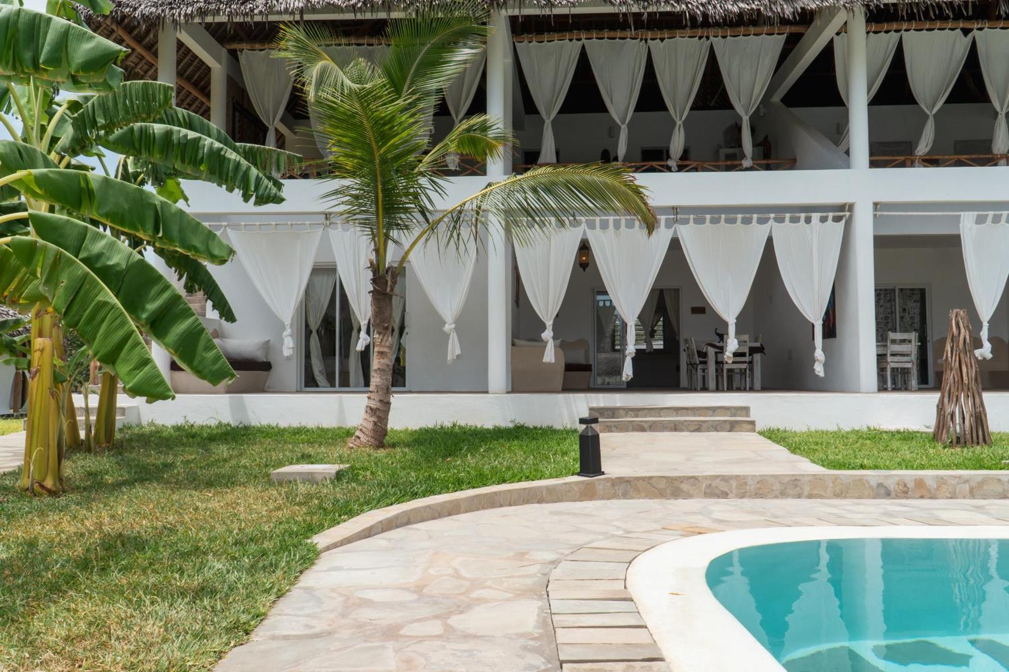 Rafiki Tamu Residential Villa *